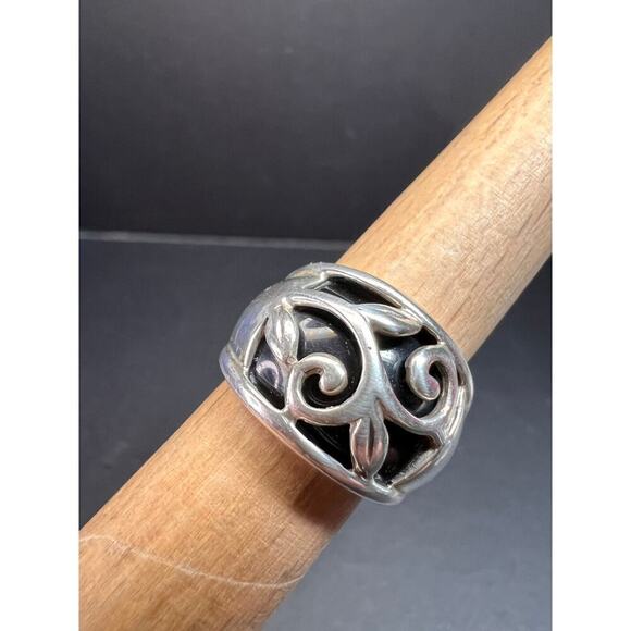 Vintage sterling silver black onyx ring size 5 - Picture 7 of 15
